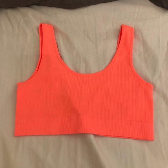 “Sports bra-ish” type top - Picture 1 of 2